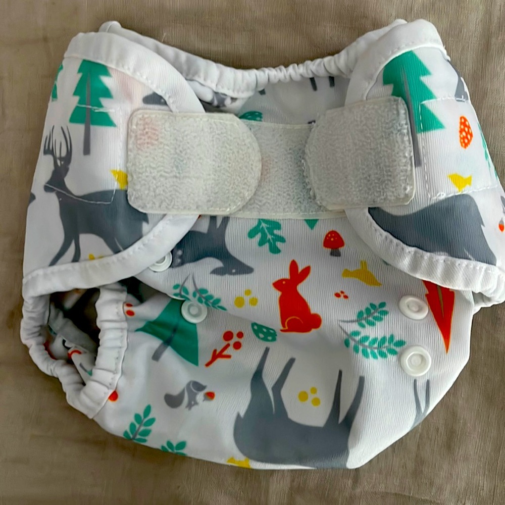 Set of 5 Thirsties Duo Wrap Cloth Diaper Covers Size One, Excellent Condition